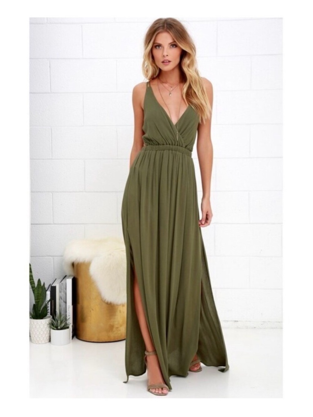 Lulus Olive Green V-Neck Maxi Dress size small